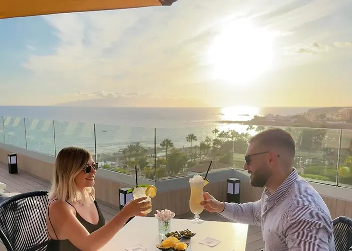 H10 코스타 아데헤 팰리스 4*