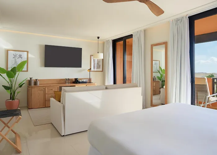 H10 코스타 아데헤 팰리스