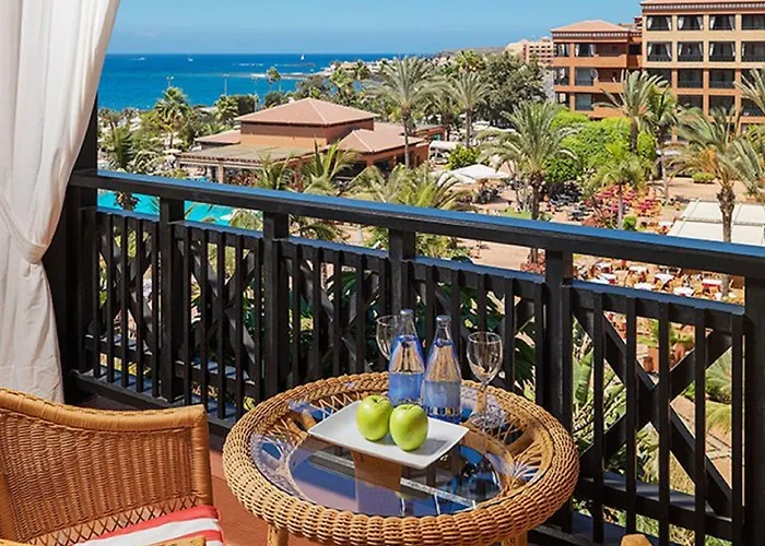 H10 코스타 아데헤 팰리스 아데제