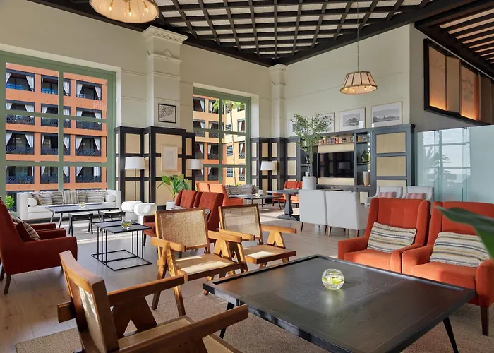 H10 코스타 아데헤 팰리스 4* 아데제