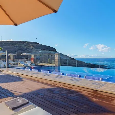 H10 コスタ パレス