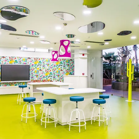 H10 コスタ パレス 4* アデヘ