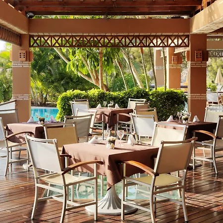 H10 コスタ パレス ホテル